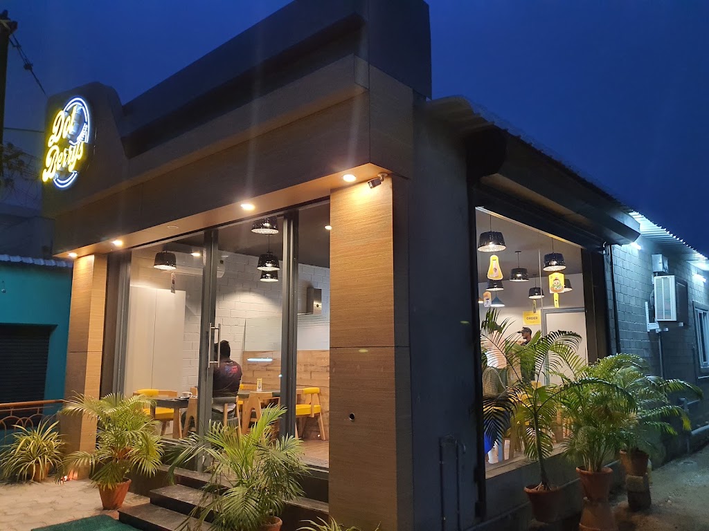 Dot Berrys Paramathi Velur