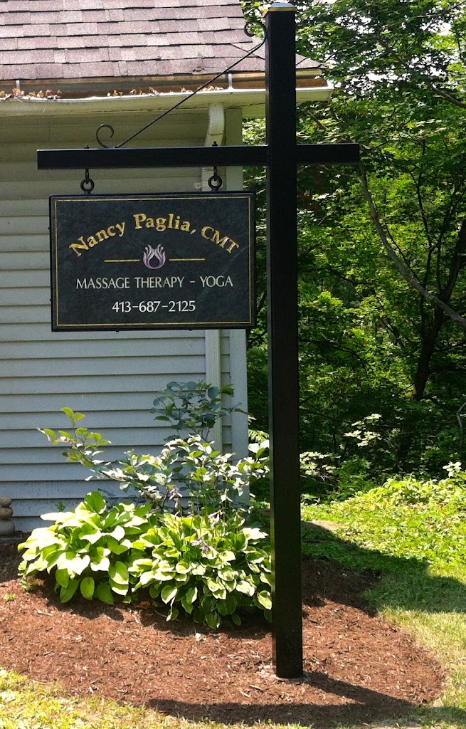 Holistic medicine practitioner in Leverett