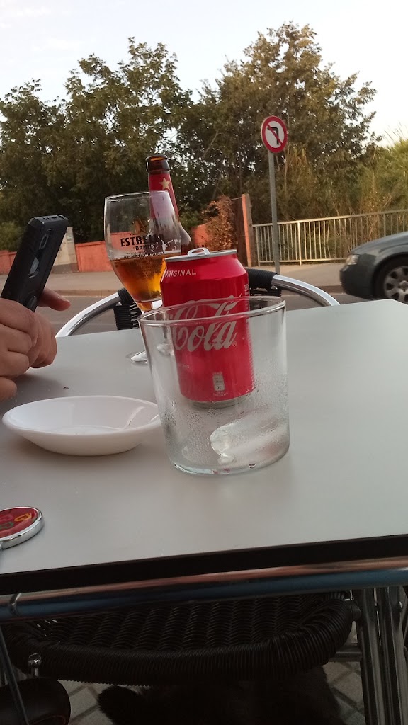 Bar Restaurante Braseria Arca-II — Comida y bebida
