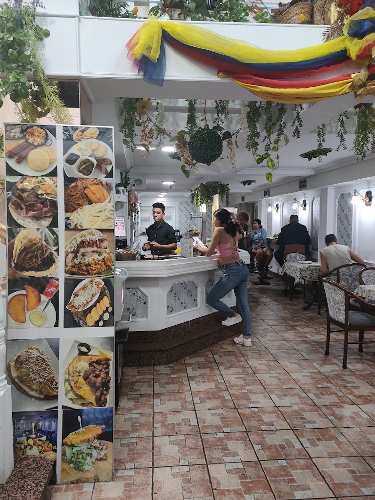 Aquile Restaurante — Ambiente