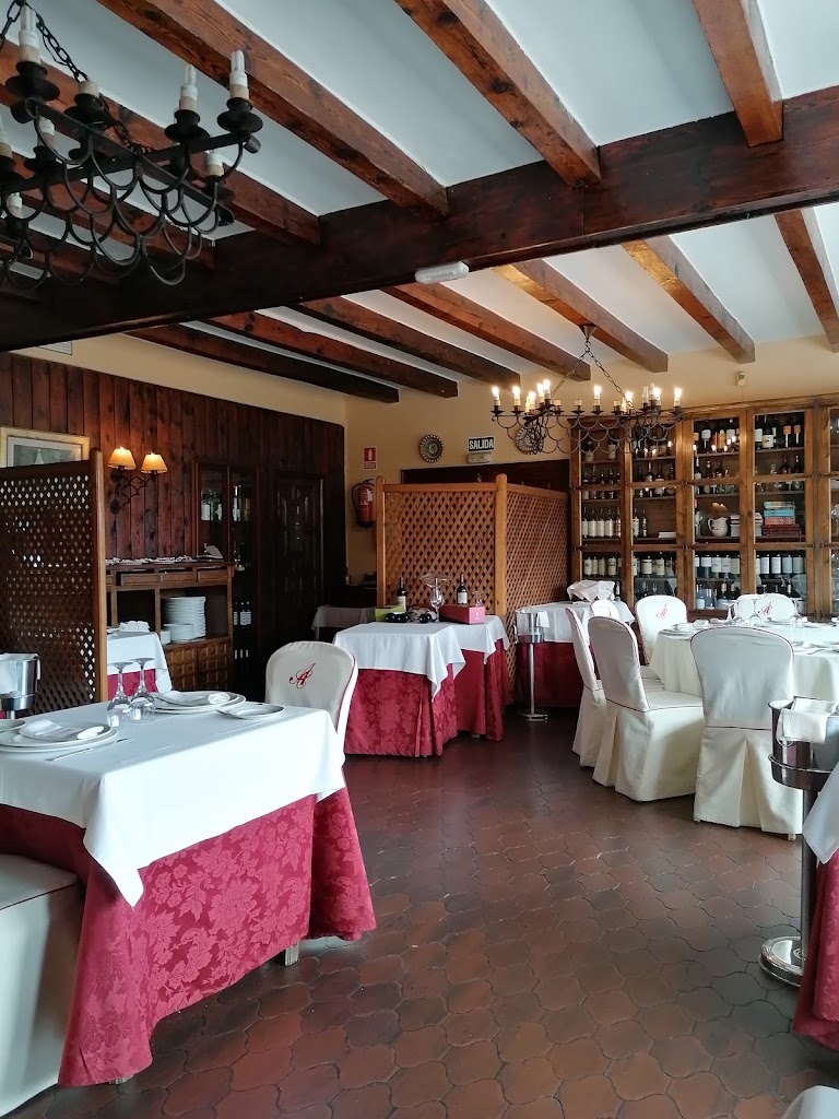 Restaurante El asador de Colmenar — Ambiente