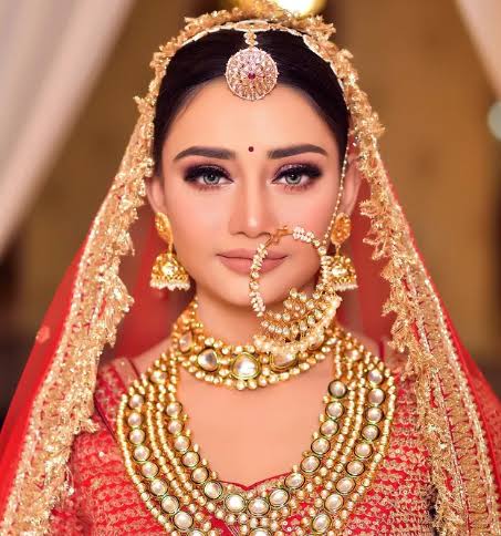 Ratan Shahnaz Beauty Salon