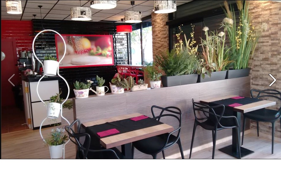 Pizzeria Carlos I Sant Boi — Ambiente
