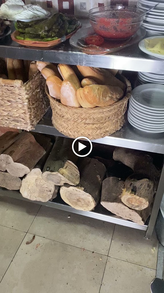 Restaurante Pio XII — Videos