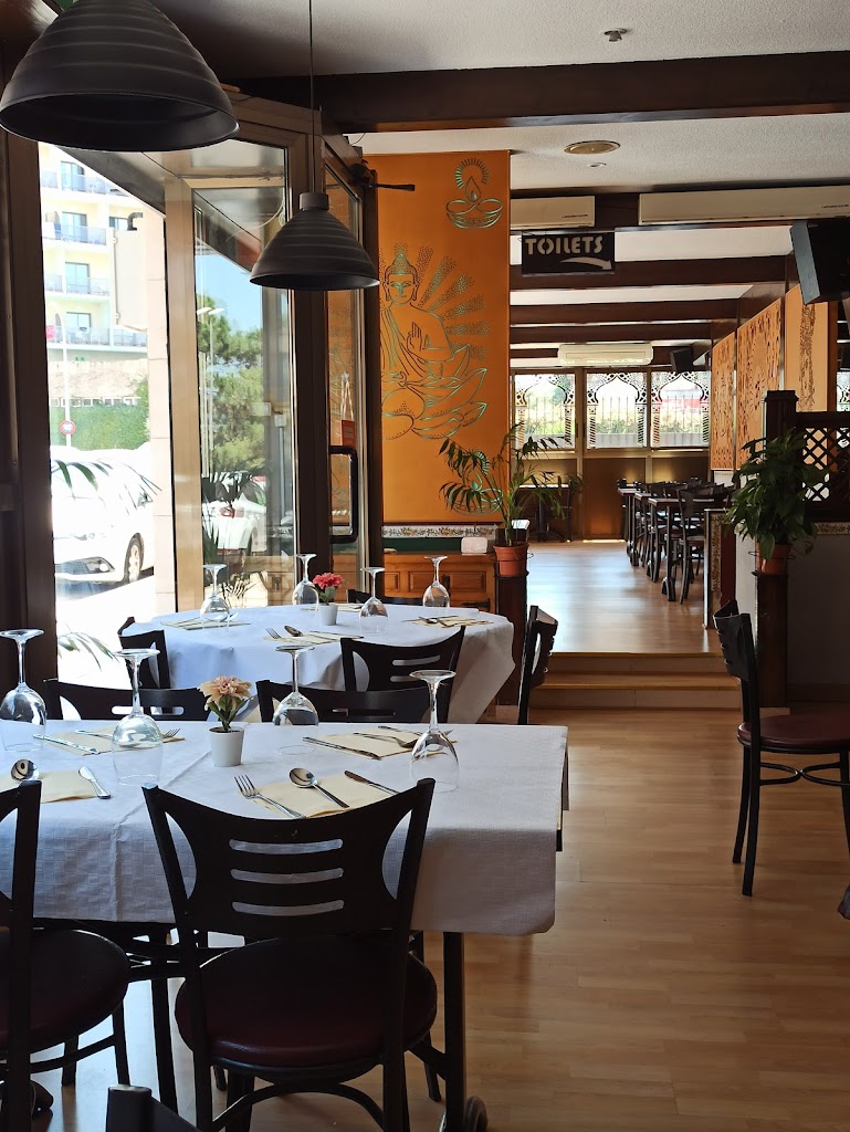 Ganeshay - Restaurante Hindu