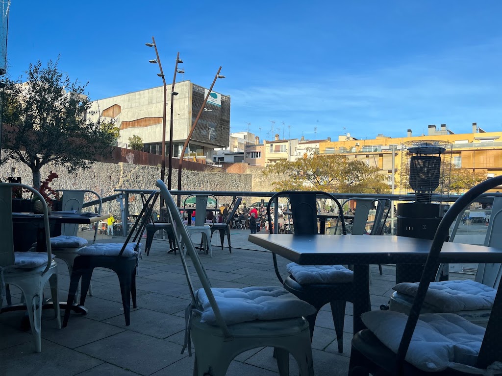 OLIVA bar Pizzeria Restaurant - Mataro — Ambiente
