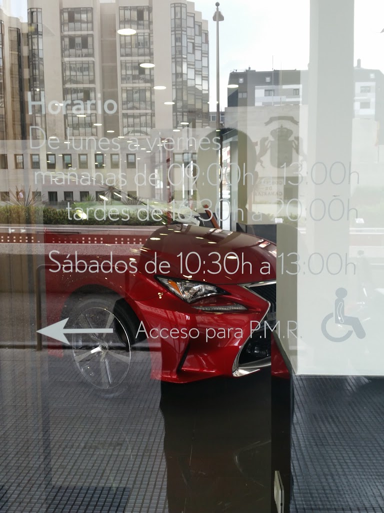 Lexus Gran Canaria — Interior