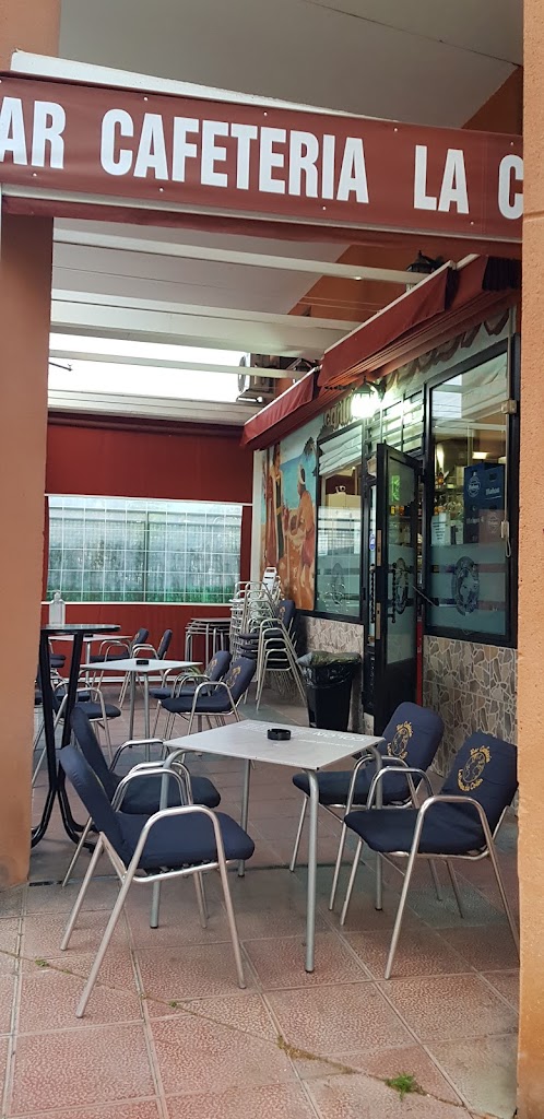 Bar Cafeteria Plaza De Colon