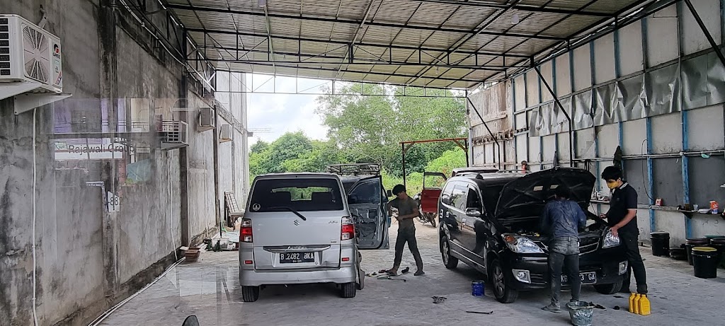 RAJAWALI Bengkel Mobil