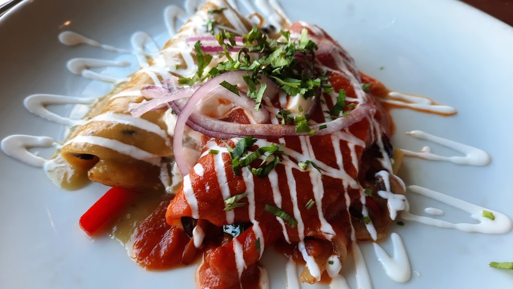 El Mexicano de Sant Cugat — Comida y bebida