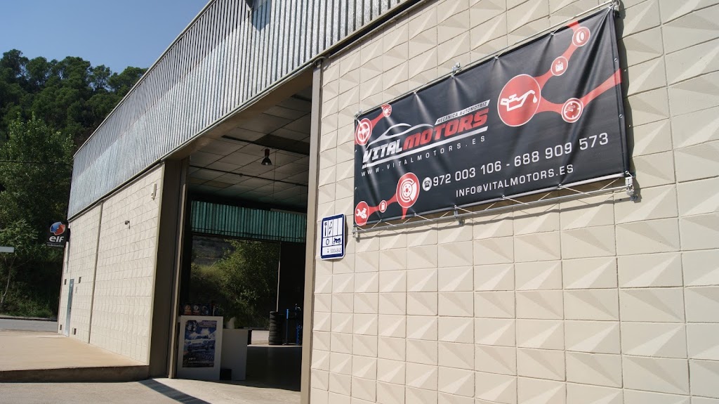 Taller de chapa,pintura y mecanica Vital Motors