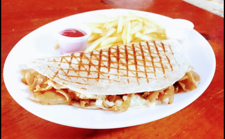 Kebab Arahal — Papas fritas