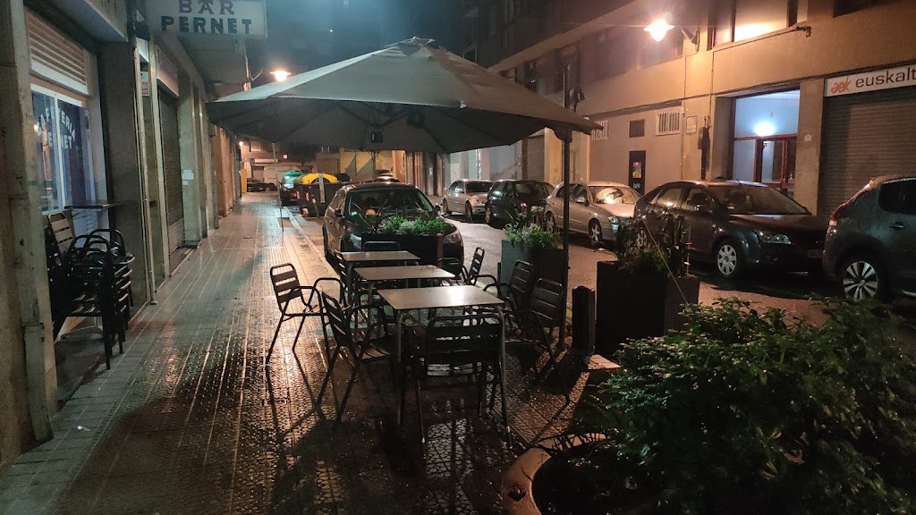 Cafe Bar Pernet Food&Darts