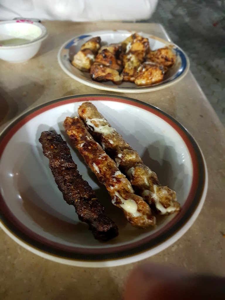 Doner Kebab Sesena — Comida y bebida