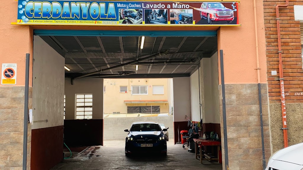 CERDANYOLA LAVADO A MANO — Exterior