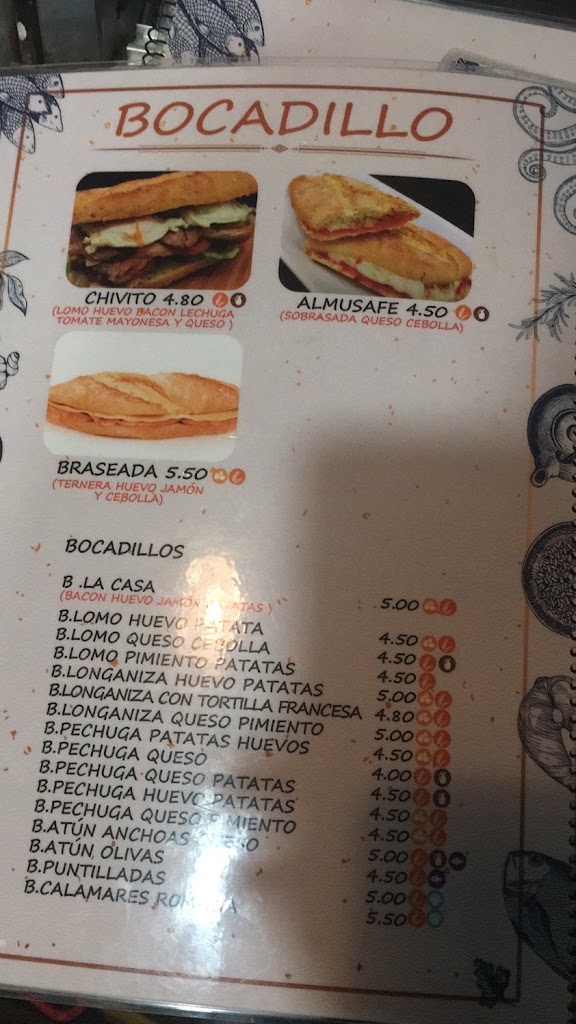 Cafe 40 Croissanteria Cafeteria — Carta