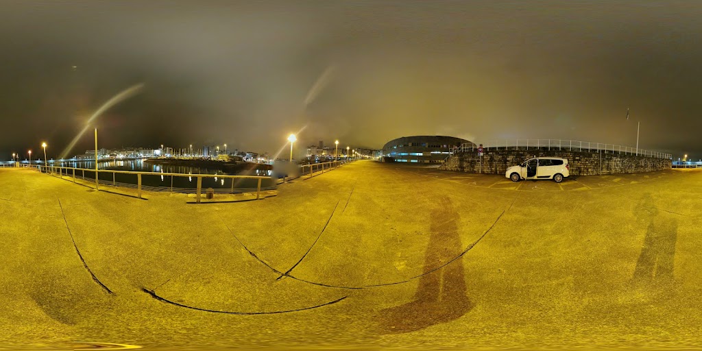 Parking PARKIA - El Espigon. Fomento. Puerto deportivo.Gijon. Asturias — Street View y 360deg