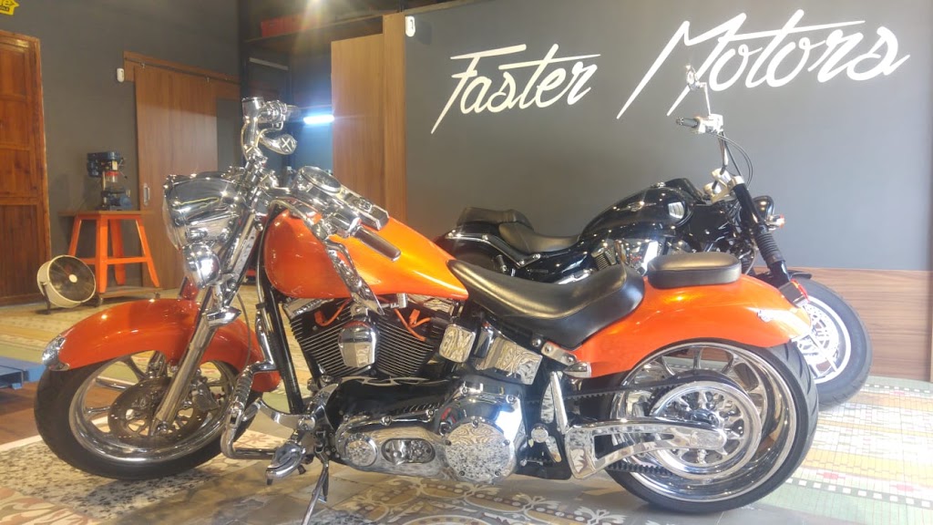 Faster Motors — Motocicleta