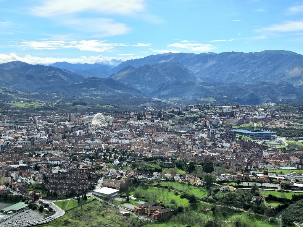 Senda peatonal Naranco