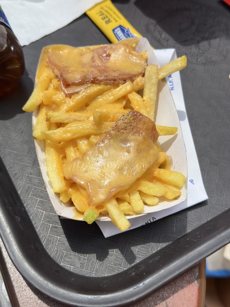 Restaurante Dagana — Comida y bebida