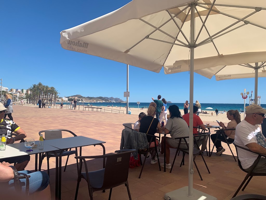 Bar Restaurante Mediterrani — Ambiente