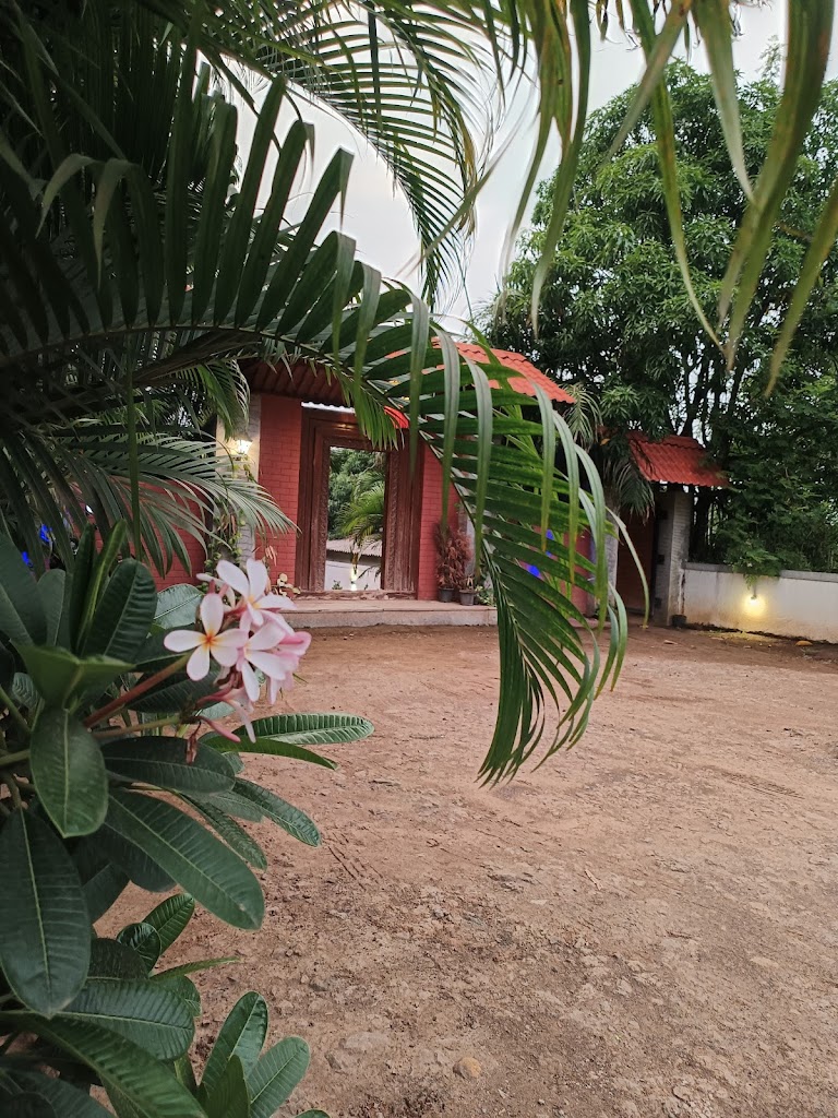 Sinwhaa Fortland Resort