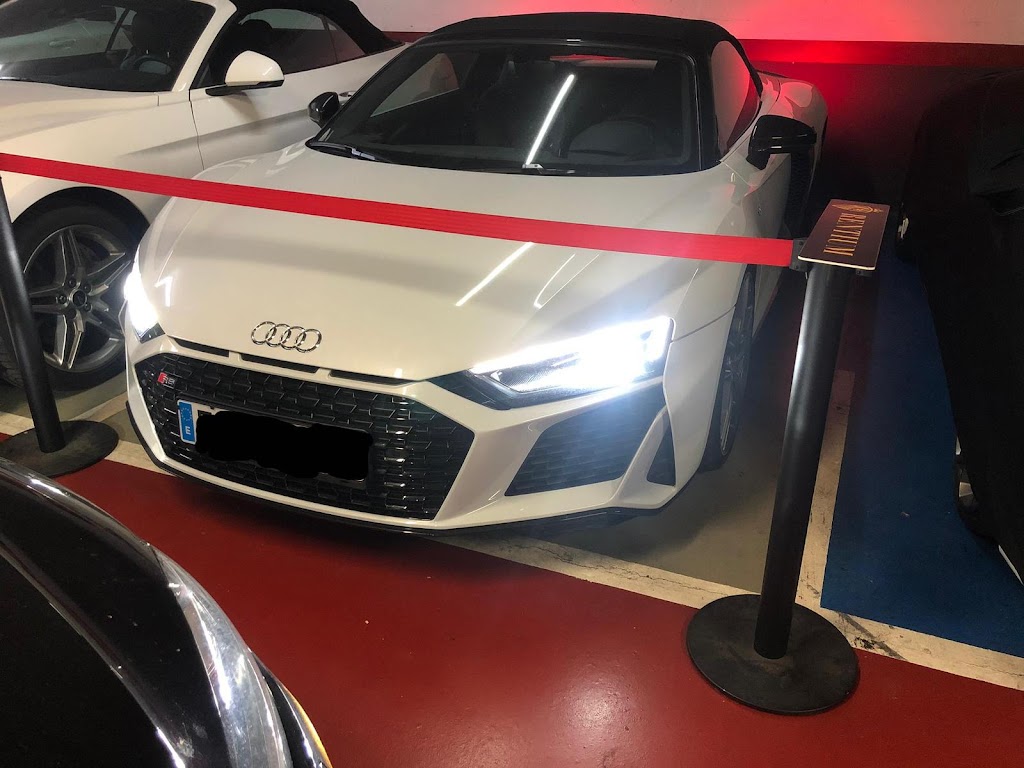 Rentium Luxury Car Rental