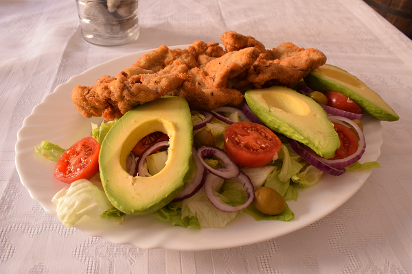 El Rancho Restaurante Mexicano — Comida y bebida