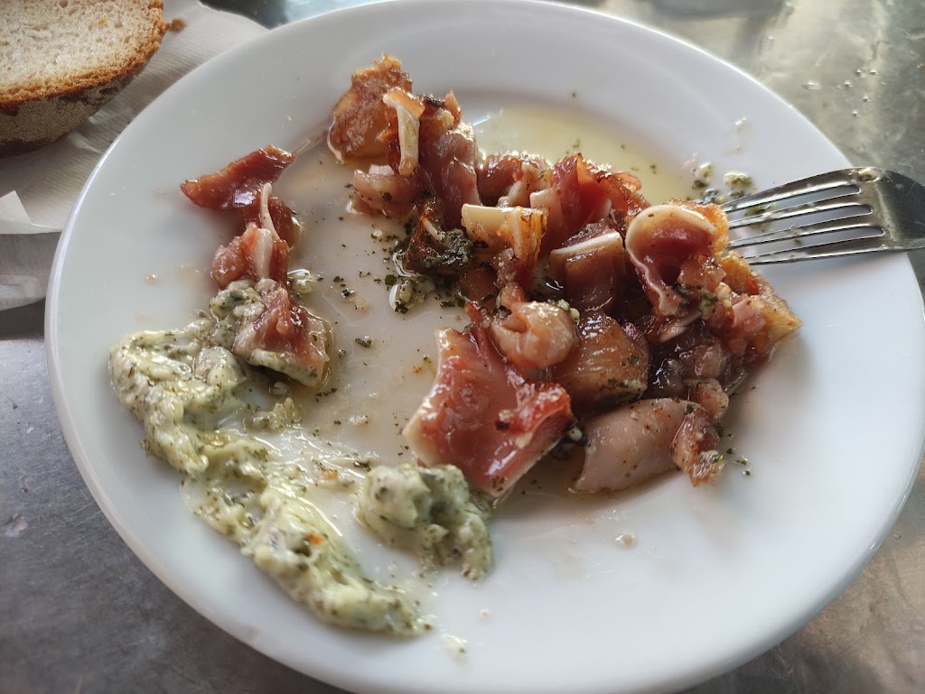 Cafe - Bar Piscis — Comida y bebida