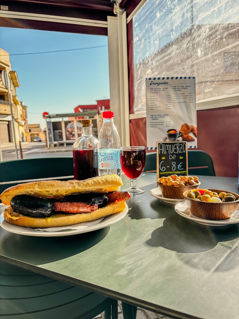 Heladeria Cafeteria Mati — Carta
