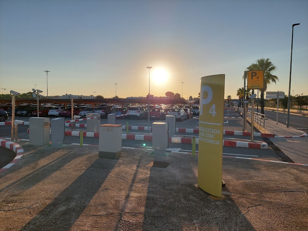 Parking Larga Estancia P4 - Aeropuerto de Valencia (VLC)