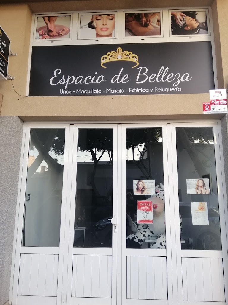 Espacio de Belleza — Exterior
