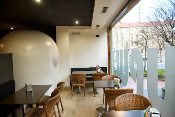 Cafeteria Kupula — Ambiente