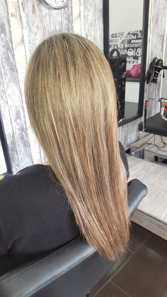 Peluqueria Contrasthes — Peinado