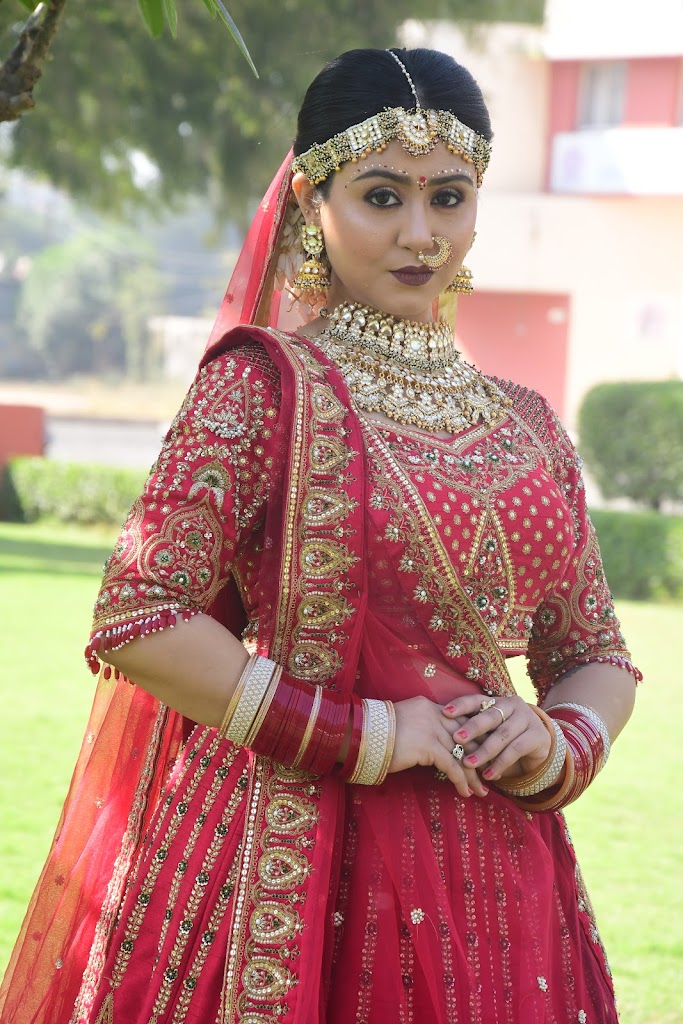 Priyanka Beauty Parlour