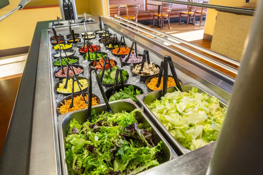  Rocky Rococo Pan Style Pizza