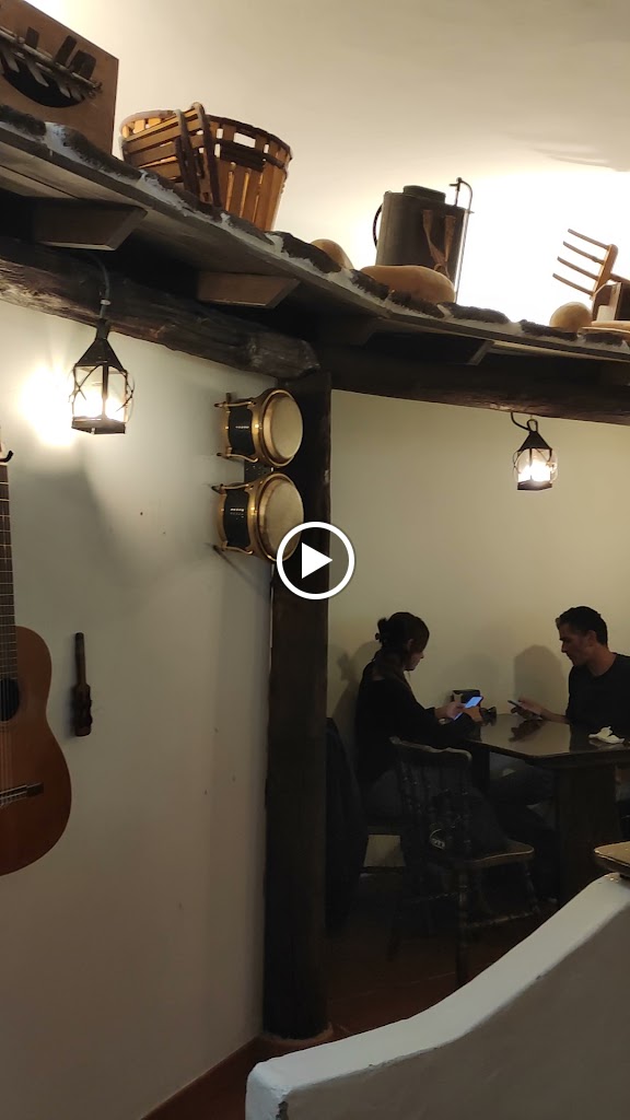 Bar Cafeteria La Tahona — Videos