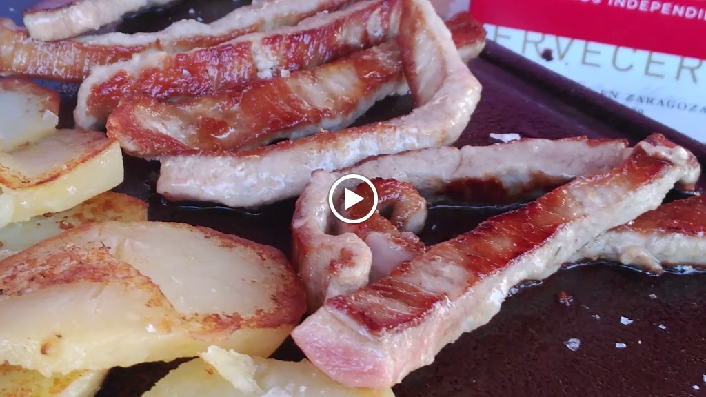 La Villa TAPAS & VINOS. — Videos
