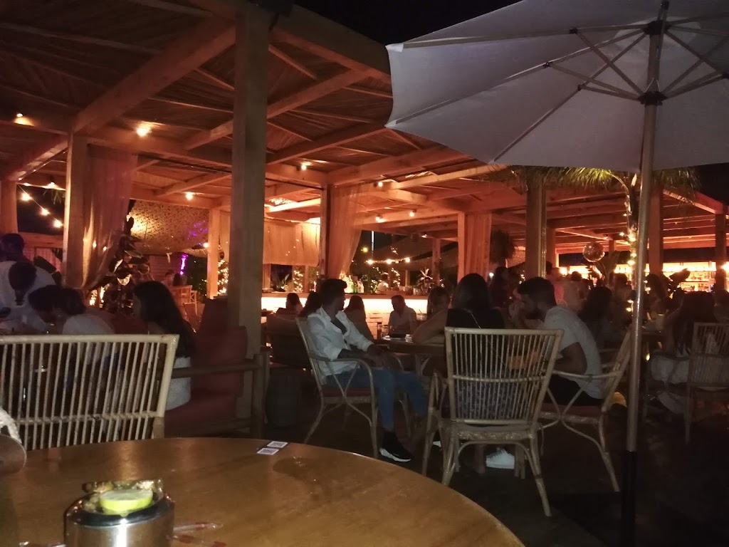 Bar Blu Puerto Sherry — Ambiente