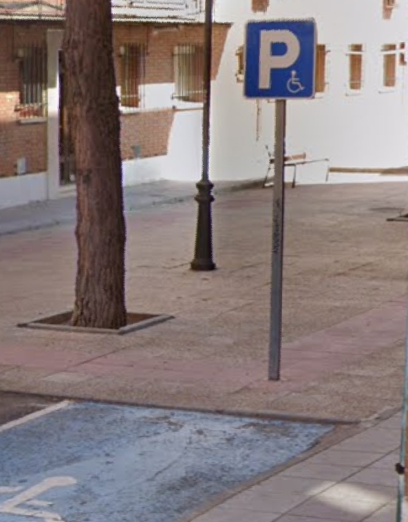 Aparcamiento Discapacitados