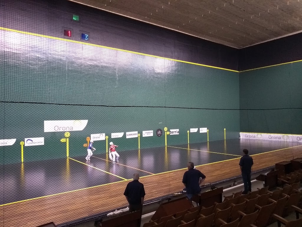 Galarreta pilotalekua