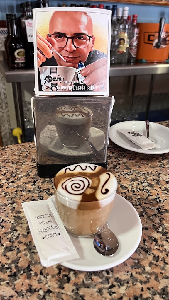 Cafeteria Parada — Comida y bebida