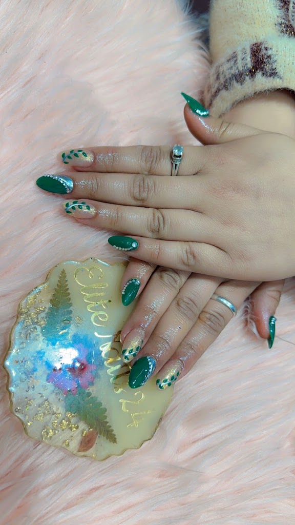 Elite Nails Art In Rajouri Garden Best Nail Artist Nail Extension Eyelashes And Nail Academy