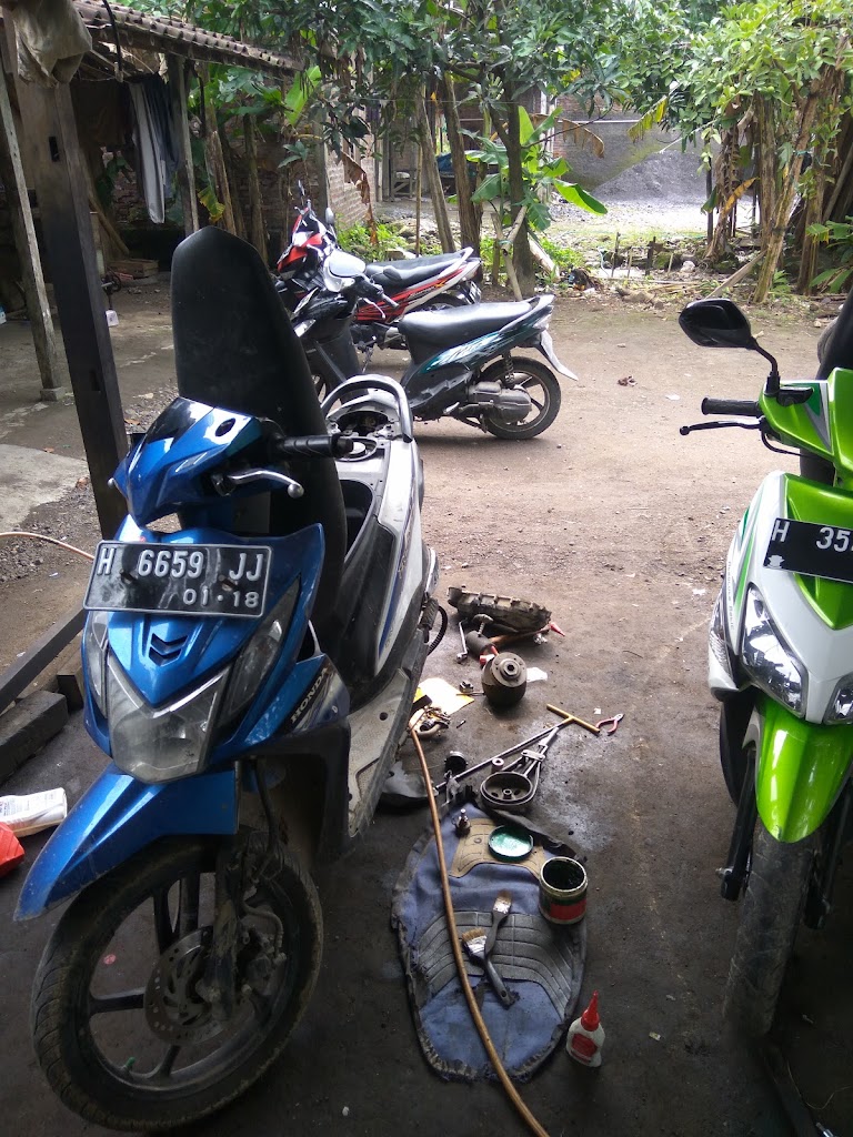 bengkel motor imron