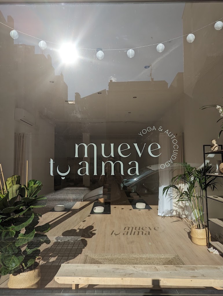 Mueve tu Alma - Yoga Studio — Del propietario