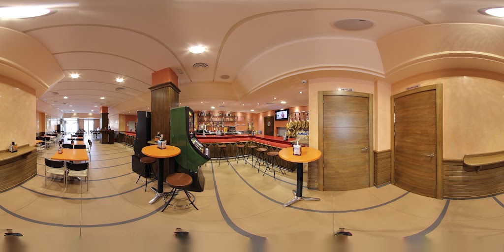 Cafe Manas Bar Los Jamones 2