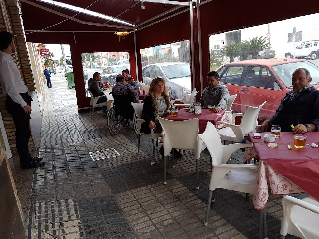 Nuevo Bar Avenida — Ambiente