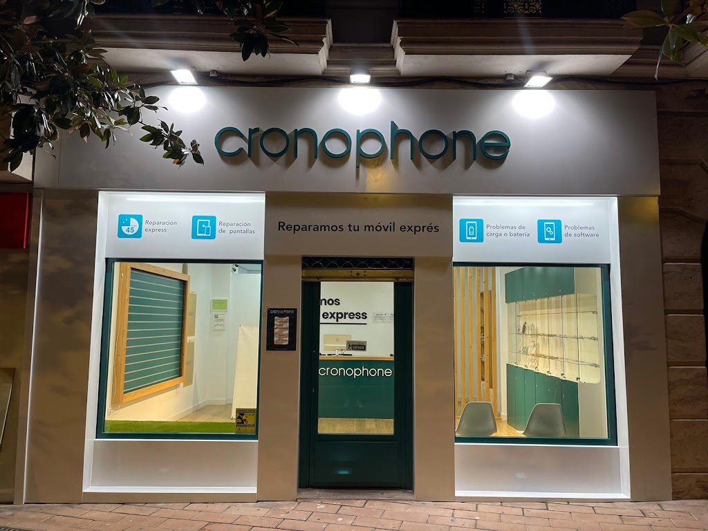 Cronophone — Exterior