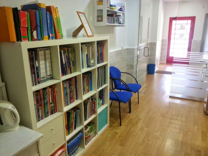 Joe's English Centre — Del propietario