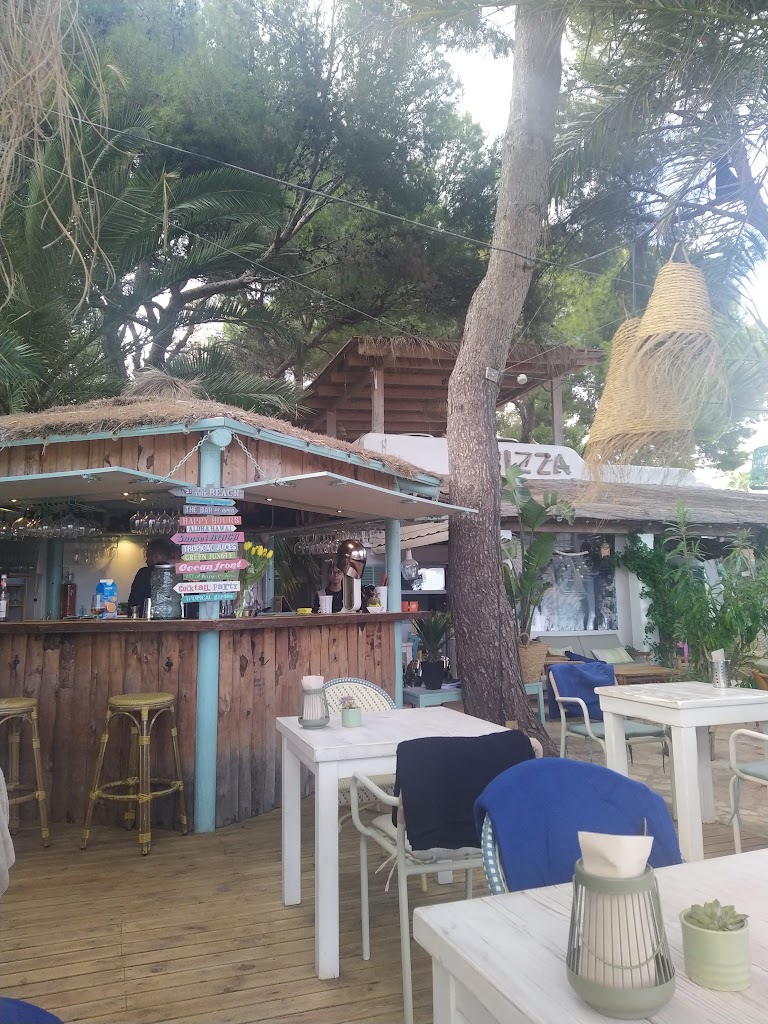 Linekers Bar Magaluf — Ambiente